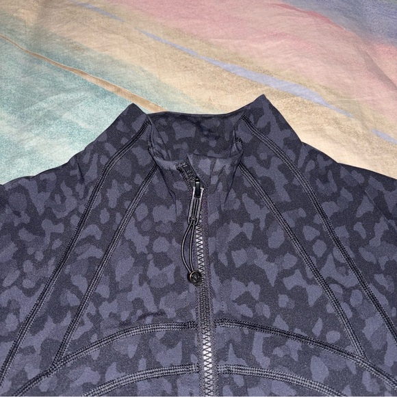 Lululemon Define Jacket *Luxtreme Formation Camo Deep Coal Multi size 8 - Picture 8 of 9